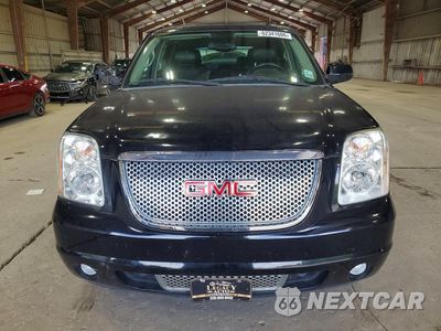 Piąte zdjęcie samochodu w środku: 2011 GMC YUKON DENALI VIN:1GKS2EEF5BR205765 - miniatura