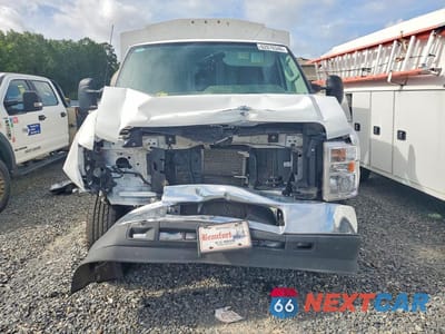 Piąte zdjęcie samochodu w środku: 2025 FORD ECONOLINE E350 SUPER DUTY CUTAWAY VAN VIN:1FDWE3FNXSDD36701 - miniatura