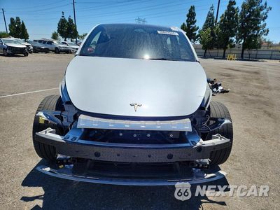 Piąte zdjęcie samochodu w środku: 2023 TESLA MODEL Y VIN:7SAYGDEE1PA180093 - miniatura