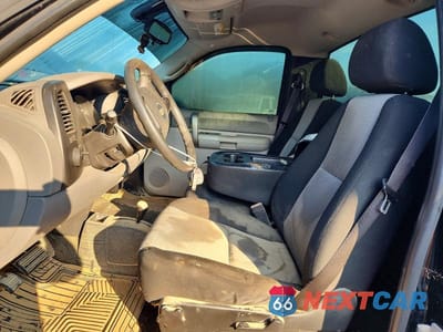 Zdjęcie 7 z 12 samochodu: 2008 CHEVROLET SILVERADO K1500 VIN:1GCEK14J88Z170381 - miniatura