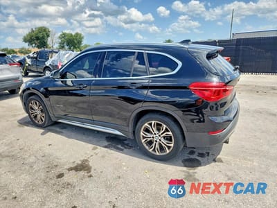Drugie zdjęcie samochodu z przodu: 2017 BMW X1 XDRIVE28I VIN:WBXHT3Z37H4A53653 - miniatura