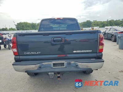 Zdjęcie 6 z 12 samochodu: 2004 CHEVROLET SILVERADO K1500 VIN:2GCEK19T241236971 - miniatura