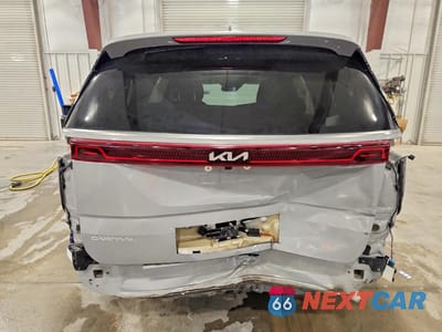 Zdjęcie 6 z 14 samochodu: 2024 KIA CARNIVAL SX PRESTIGE VIN:KNDNE5H34R6384099 - miniatura