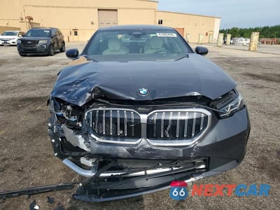 Piąte zdjęcie samochodu w środku: 2026 BMW 530 I VIN:WBA43FJ09TCW86940 - miniatura