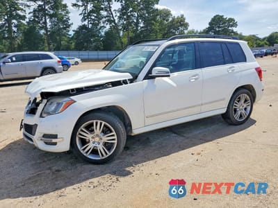 2015 MERCEDES-BENZ GLK 350 WDCGG5HB3FG382242 - główne zdjęcie licytacji z USA - miniatura