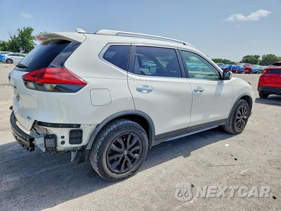 Trzecie zdjęcie samochodu z tyłu: 2020 NISSAN ROGUE SV VIN:JN8AT2MTXLW033962 - miniatura