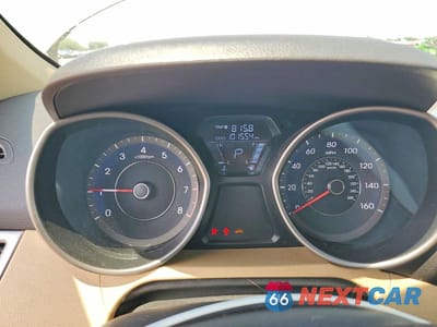 Zdjęcie 9 z 12 samochodu: 2011 HYUNDAI ELANTRA GLS VIN:5NPDH4AE4BH038140 - miniatura