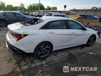 Trzecie zdjęcie samochodu z tyłu: 2024 HYUNDAI ELANTRA LIMITED VIN:KMHLP4DG8RU661185 - miniatura