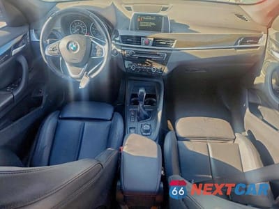 Zdjęcie 8 z 13 samochodu: 2017 BMW X1 SDRIVE28I VIN:WBXHU7C37H5H36864 - miniatura