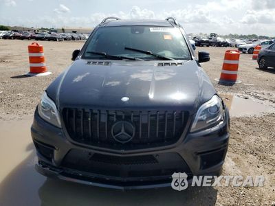 Piąte zdjęcie samochodu w środku: 2016 MERCEDES-BENZ GL 550 4MATIC VIN:4JGDF7DE8GA707328 - miniatura