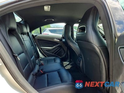 Zdjęcie 10 z 12 samochodu: 2016 MERCEDES-BENZ CLA 250 4MATIC VIN:WDDSJ4GB6GN288307 - miniatura