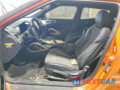 Zdjęcie 7 z 13 samochodu: 2016 HYUNDAI VELOSTER BASE VIN:KMHTC6AD2GU301683 - miniatura