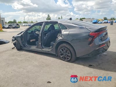 Drugie zdjęcie samochodu z przodu: 2026 KIA K5 LXS VIN:KNAG24J75T5427190 - miniatura