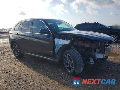 Czwarte zdjęcie samochodu z boku: 2018 BMW X5 XDRIVE35I VIN:5UXKR0C50J0X88607 - miniatura