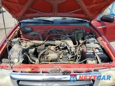 Zdjęcie 11 z 12 samochodu: 1999 TOYOTA TACOMA BASE VIN:4TAWM72N3XZ401673 - miniatura