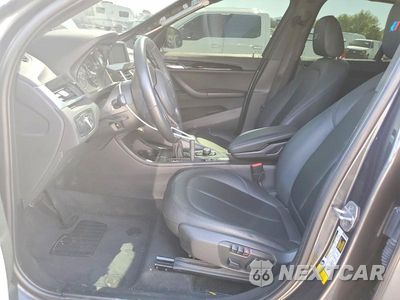 Zdjęcie 7 z 12 samochodu: 2018 BMW X1 SDRIVE28I VIN:WBXHU7C38J5H43232 - miniatura