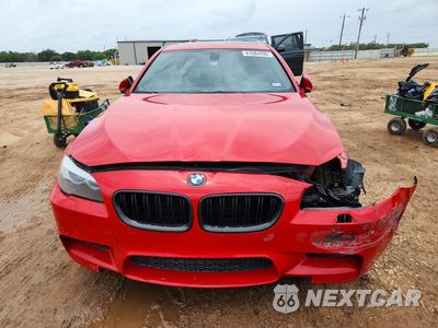 Piąte zdjęcie samochodu w środku: 2013 BMW M5 VIN:WBSFV9C59DC773134 - miniatura