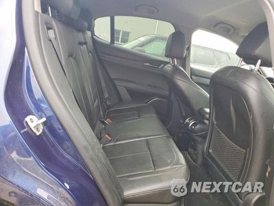 Zdjęcie 11 z 13 samochodu: 2021 ALFA ROMEO STELVIO SPORT VIN:ZASPAKAN3M7D09967 - miniatura