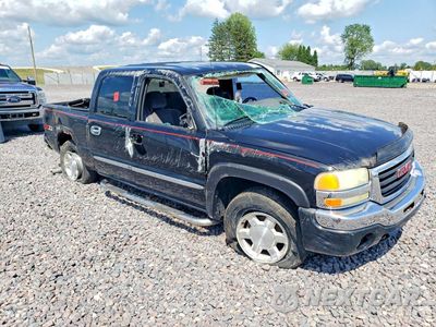 Czwarte zdjęcie samochodu z boku: 2004 GMC NEW SIERRA K1500 VIN:2GTEK13T441359731 - miniatura