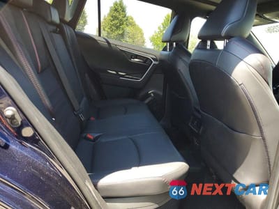 Zdjęcie 11 z 14 samochodu: 2021 TOYOTA RAV4 PRIME XSE VIN:JTMFB3FV0MD041901 - miniatura