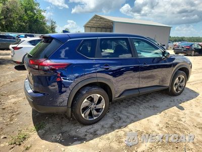 Trzecie zdjęcie samochodu z tyłu: 2025 NISSAN ROGUE SV VIN:5N1BT3BA7SC869229 - miniatura
