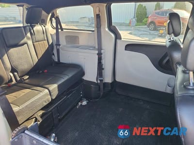 Zdjęcie 11 z 13 samochodu: 2019 DODGE GRAND CARAVAN SXT VIN:2C4RDGCG7KR518824 - miniatura