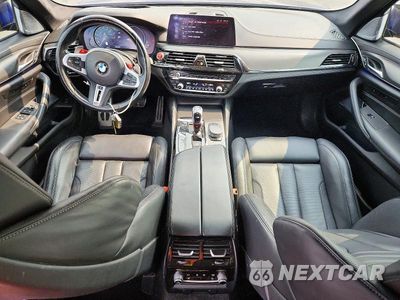 Zdjęcie 8 z 12 samochodu: 2018 BMW M5 VIN:WBSJF0C55JB282189 - miniatura