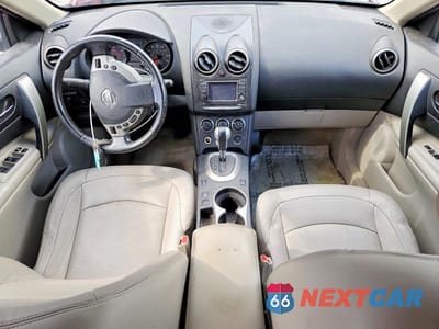 Zdjęcie 8 z 14 samochodu: 2012 NISSAN ROGUE S VIN:JN8AS5MT8CW254397 - miniatura