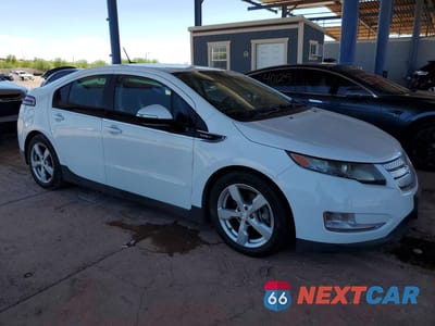 Czwarte zdjęcie samochodu z boku: 2013 CHEVROLET VOLT VIN:1G1RF6E4XDU104376 - miniatura