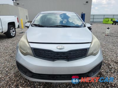 Piąte zdjęcie samochodu w środku: 2013 KIA RIO LX VIN:KNADM4A36D6194894 - miniatura