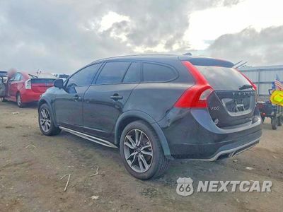 Drugie zdjęcie samochodu z przodu: 2016 VOLVO V60 CROSS COUNTRY PREMIER VIN:YV4612HK8G1019258 - miniatura