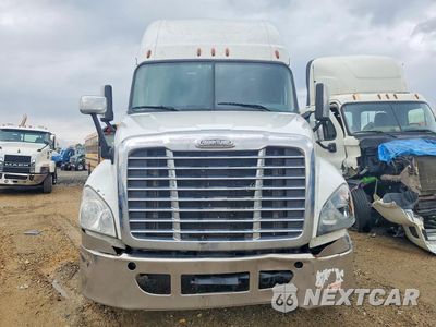 Piąte zdjęcie samochodu w środku: 2020 FREIGHTLINER CASCADIA 125 SEMI TRUCK VIN:3AKJGLDR2LDLU5593 - miniatura