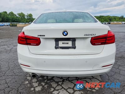 Zdjęcie 6 z 12 samochodu: 2018 BMW 320 XI VIN:WBA8A3C53JA487132 - miniatura