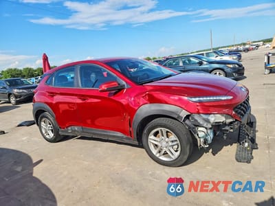 Czwarte zdjęcie samochodu z boku: 2023 HYUNDAI KONA SE VIN:KM8K22AB8PU036855 - miniatura