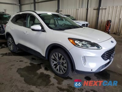Czwarte zdjęcie samochodu z boku: 2020 FORD ESCAPE TITANIUM VIN:1FMCU9J90LUB19517 - miniatura
