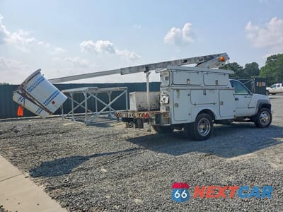 Trzecie zdjęcie samochodu z tyłu: 1995 GMC SIERRA BUCKET TRUCK VIN:1GDKC34NXSJ527592 - miniatura