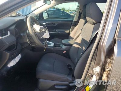 Zdjęcie 7 z 12 samochodu: 2020 TOYOTA RAV4 LE VIN:2T3H1RFV1LC048356 - miniatura