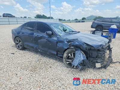 Czwarte zdjęcie samochodu z boku: 2024 VOLVO S60 CORE VIN:7JRL12FK6RG325448 - miniatura