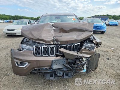 Piąte zdjęcie samochodu w środku: 2021 JEEP GRAND CHEROKEE LAREDO VIN:1C4RJFAG9MC504666 - miniatura