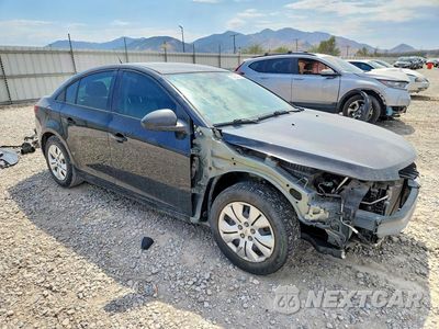 Czwarte zdjęcie samochodu z boku: 2013 CHEVROLET CRUZE LS VIN:1G1PA5SH6D7325933 - miniatura