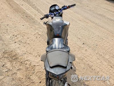 Zdjęcie 6 z 9 samochodu: 2013 YAMAHA FZ8 N VIN:JYARN27E3DA003735 - miniatura