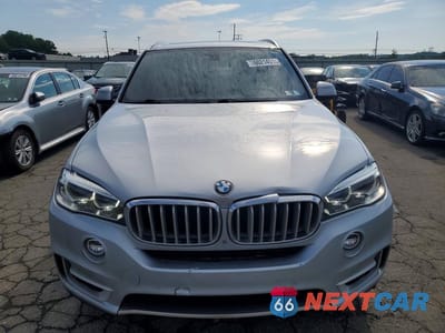 Piąte zdjęcie samochodu w środku: 2017 BMW X5 XDRIVE35I VIN:5UXKR0C35H0V73863 - miniatura
