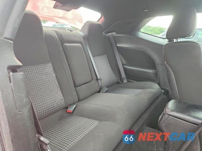 Zdjęcie 10 z 13 samochodu: 2023 DODGE CHALLENGER R/T VIN:2C3CDZBT2PH540070 - miniatura