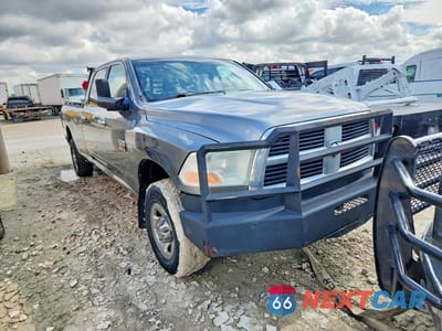 Czwarte zdjęcie samochodu z boku: 2011 DODGE RAM 2500 VIN:3D7TT2CT1BG630474 - miniatura