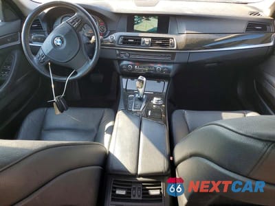 Zdjęcie 8 z 12 samochodu: 2012 BMW 528 XI VIN:WBAXH5C52CDW03280 - miniatura