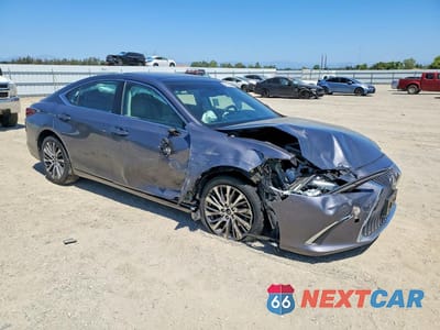 Czwarte zdjęcie samochodu z boku: 2020 LEXUS ES 350 VIN:58ADZ1B1XLU052479 - miniatura