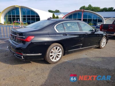 Trzecie zdjęcie samochodu z tyłu: 2020 BMW 740 I VIN:WBA7T2C04LGF96819 - miniatura