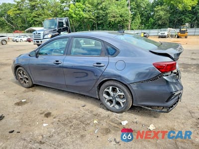 Drugie zdjęcie samochodu z przodu: 2021 KIA FORTE LXS VIN:3KPF24AD0ME349430 - miniatura