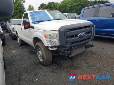 Czwarte zdjęcie samochodu z boku: 2015 FORD F250 SUPER DUTY VIN:1FTBF2A61FEA70446 - miniatura