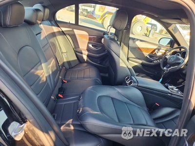 Zdjęcie 10 z 13 samochodu: 2018 MERCEDES-BENZ C 300 VIN:WDDWF4JB7JR338739 - miniatura